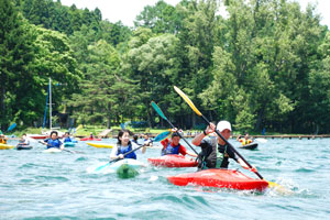 One-Day Whitewater Kayak Course at Lake Nojiri